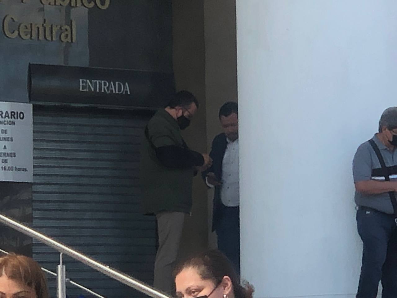Alejandro Sinibaldi, procesado por varios casos de corrupción, se reúne con fiscales de la Feci en la sede central del MP