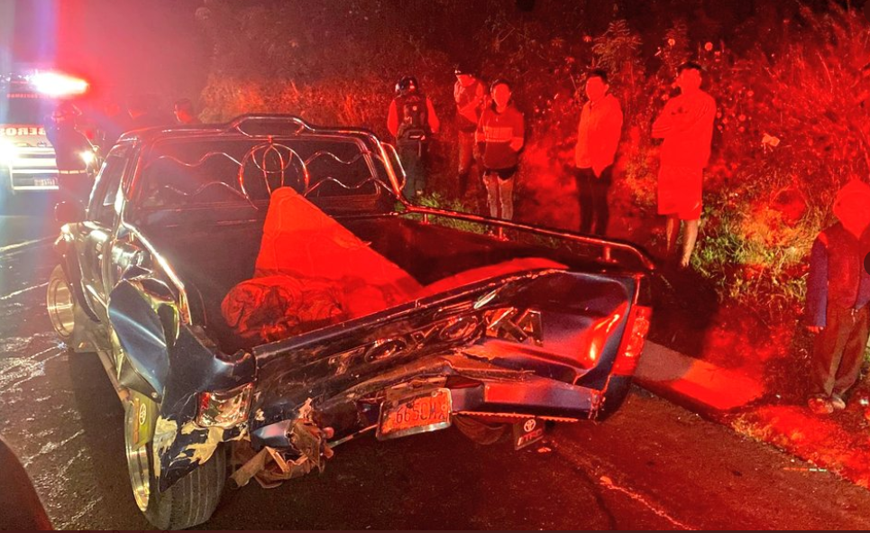 Accidente de tránsito empaña las primeras horas de la Nochebuena con 10 personas heridas