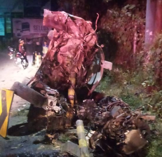Tres hombres resultan heridos luego que el vehículo en el que iban se estrelló contra unos áboles en km 28 de la ruta Interamericana