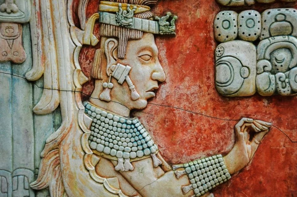 Pakal: cómo fue el fascinante hallazgo de la tumba del rey de los mayas hace 60 años