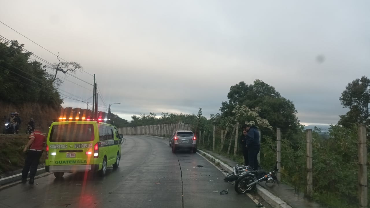 Tránsito en el área metropolitana es afectado por la lluvia y accidentes