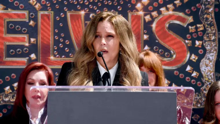 Revelan cómo fue la llamada al 911 con la que se pidió ayuda por el estado de Lisa Marie Presley antes de su muerte
