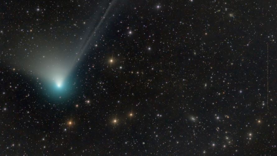 El cometa verde que pasa cerca de la Tierra cada 50.000 años (y cuándo se verá en América Latina)