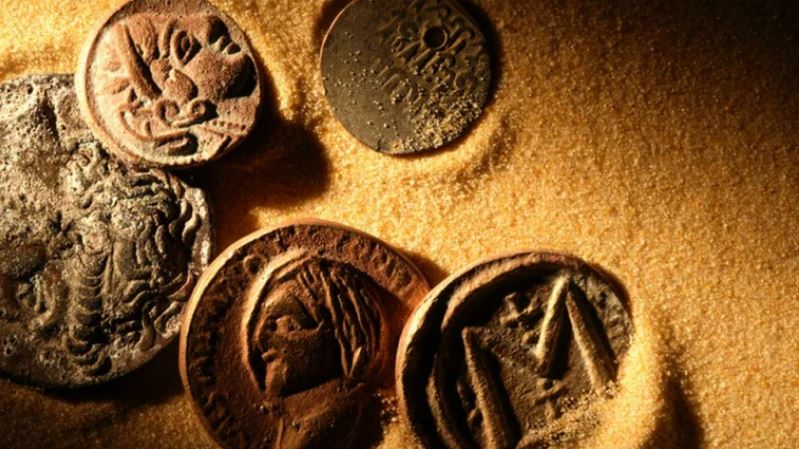 Cuándo se inventó el dinero y en qué momento el dólar se convirtió en la principal moneda del mundo