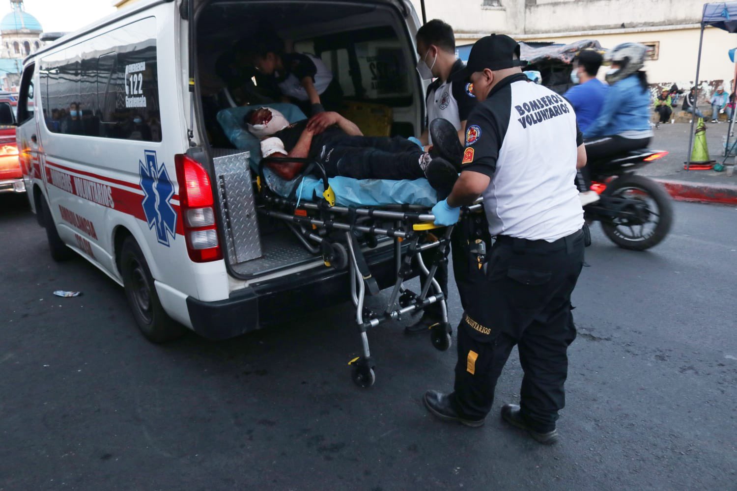 Al menos 5 ataques armados y el asalto a un bus se han registrado en las últimas horas en el país con el saldo de dos muertos y al menos 4 heridos.