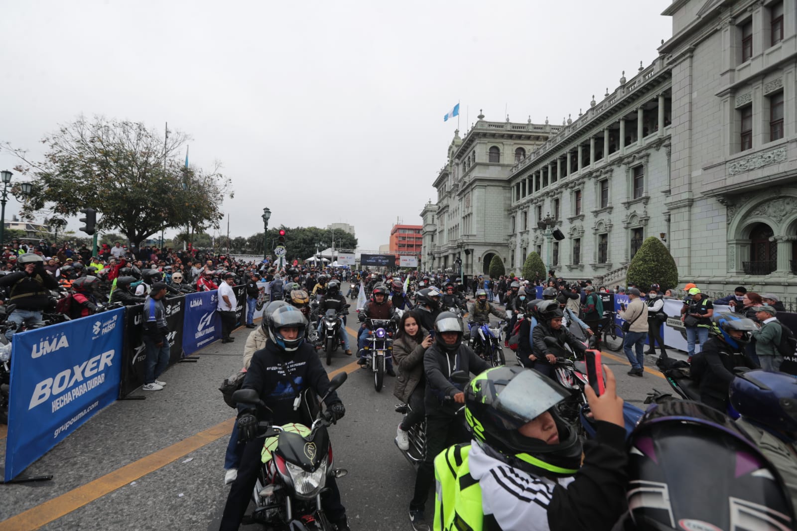 Caravana del Zorro: las imágenes que muestran cómo peregrinos en moto viajan a Esquipulas luego de dos años por la pandemia