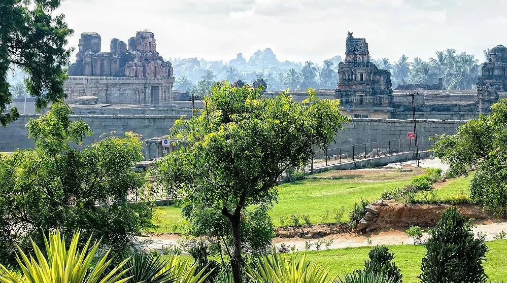 El misterio de las “piedras que cantan” de la ciudad espiritual india Hampi