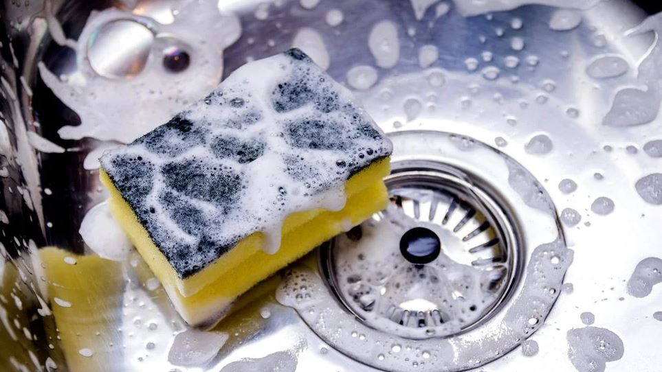 4 cosas que quizás no limpias en tu casa (y por qué tal vez deberías comenzar a hacerlo)