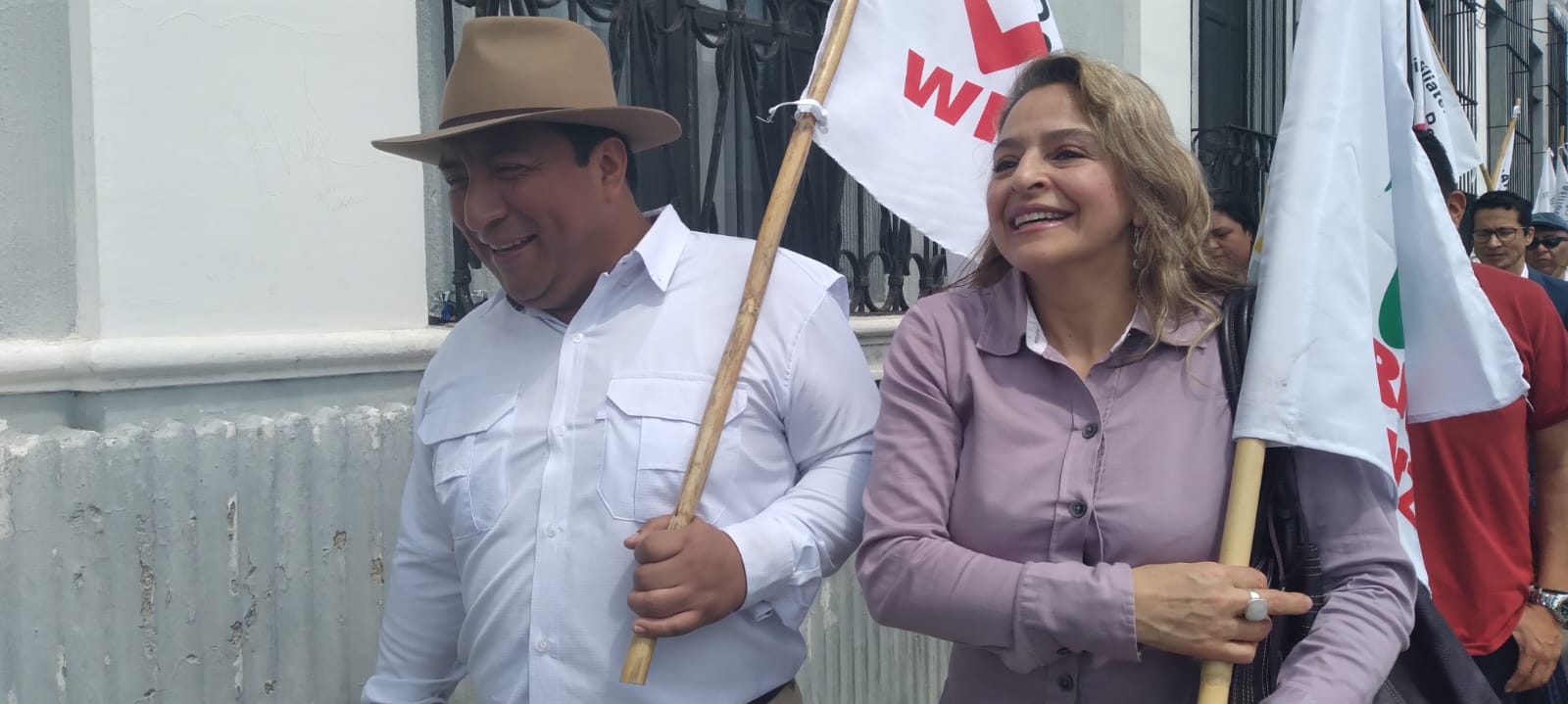 Binomio presidencial de la coalición URNG-Maíz -Winaq recibe credenciales para competir en las votaciones de junio