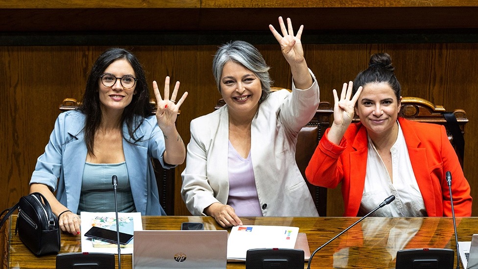 Chile aprueba la jornada laboral de 40 horas semanales: ¿cuánto se trabaja en el resto de América Latina? (y qué pasa en el resto del mundo)