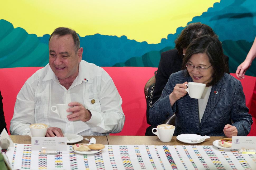 GIAMMATTEI EN TAIWÁN