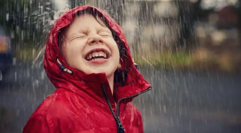 LLUVIA. BBC