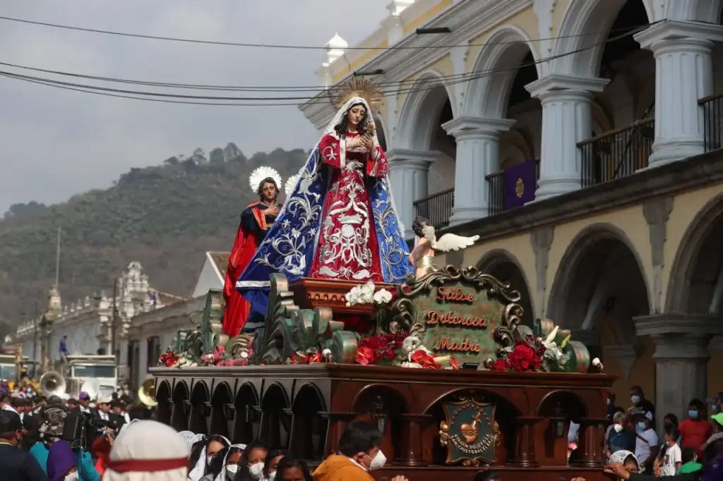 Varias de las tradiciones alrededor del Sábado de Gloria en Guatemala