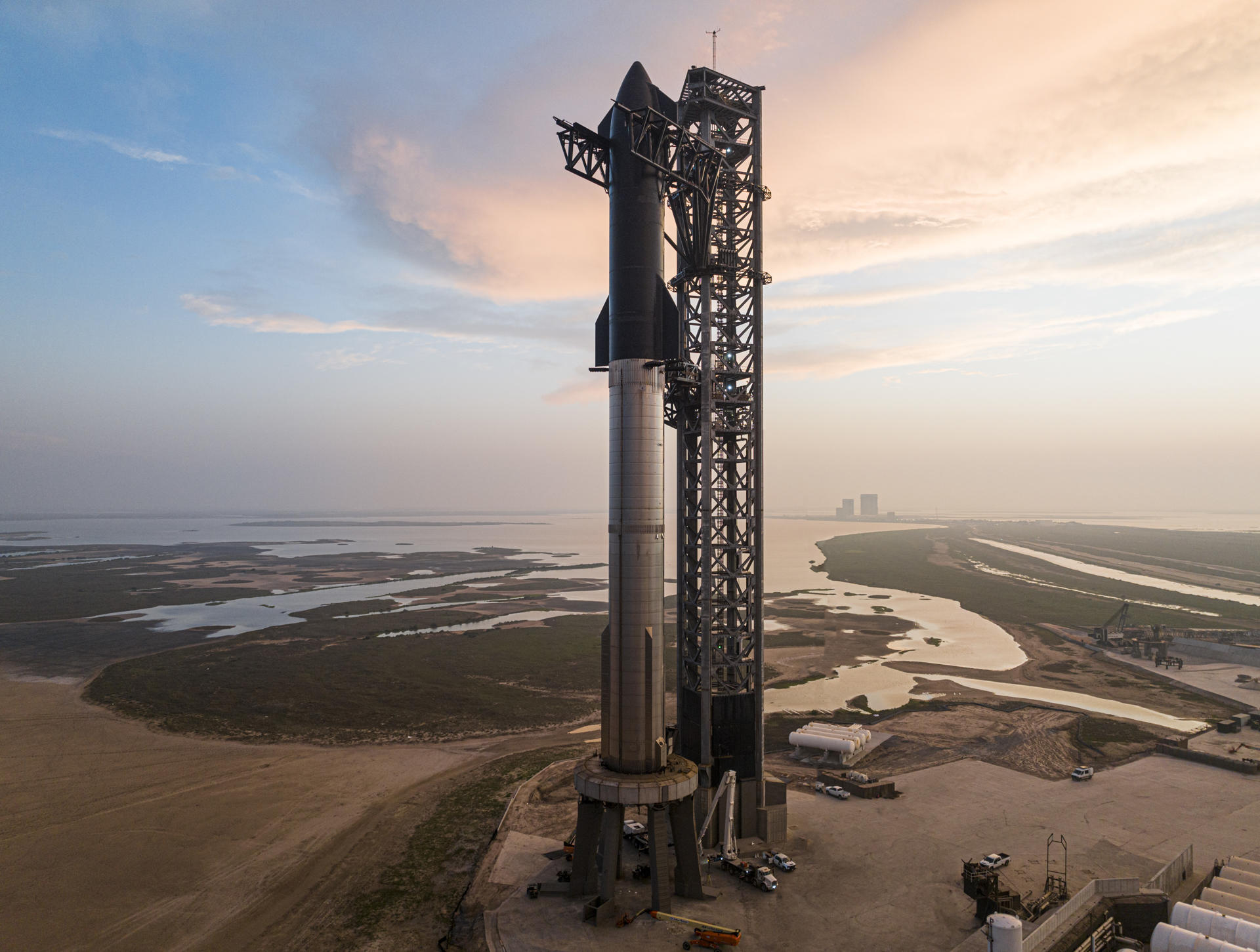 Space X aplaza lanzamiento de Starship; el cohete más potente jamás construido