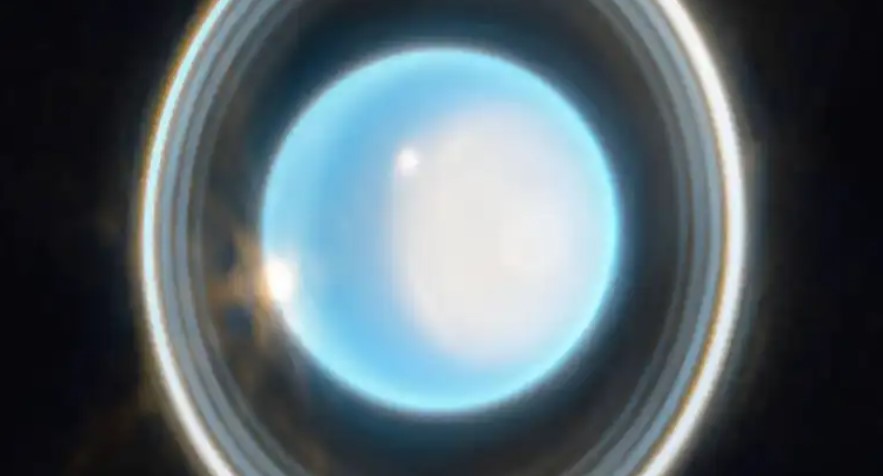 La reveladora imagen del planeta Urano donde un año equivale a 84 años terrestres
