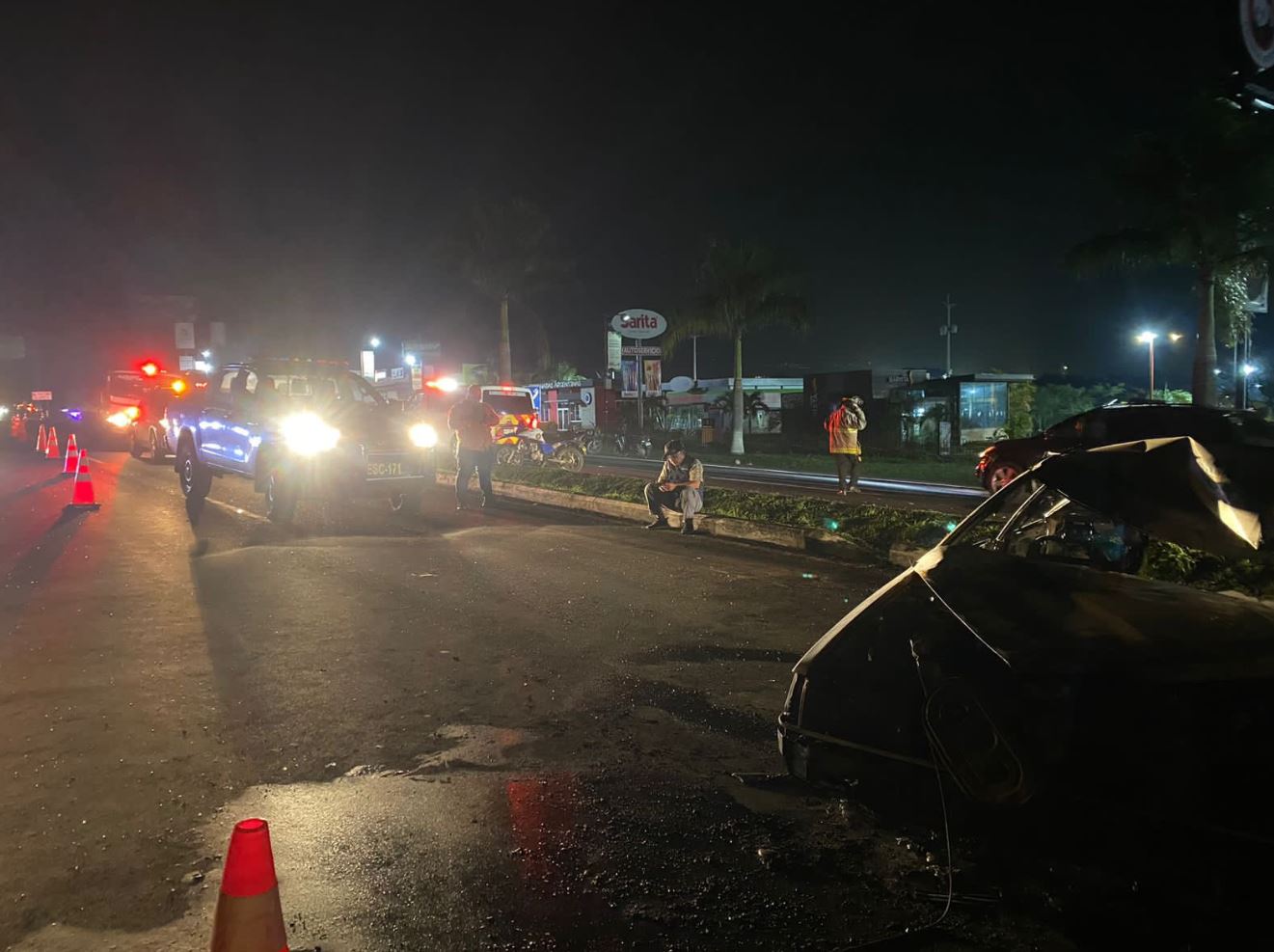 Choque múltiple en Escuintla:  localizan cadáver carbonizado luego de accidente entre dos camiones y un carro