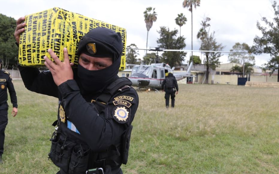 Mingob licita compra de dos helicópteros para el combate al narcotráfico en Guatemala y estas son las características que quiere