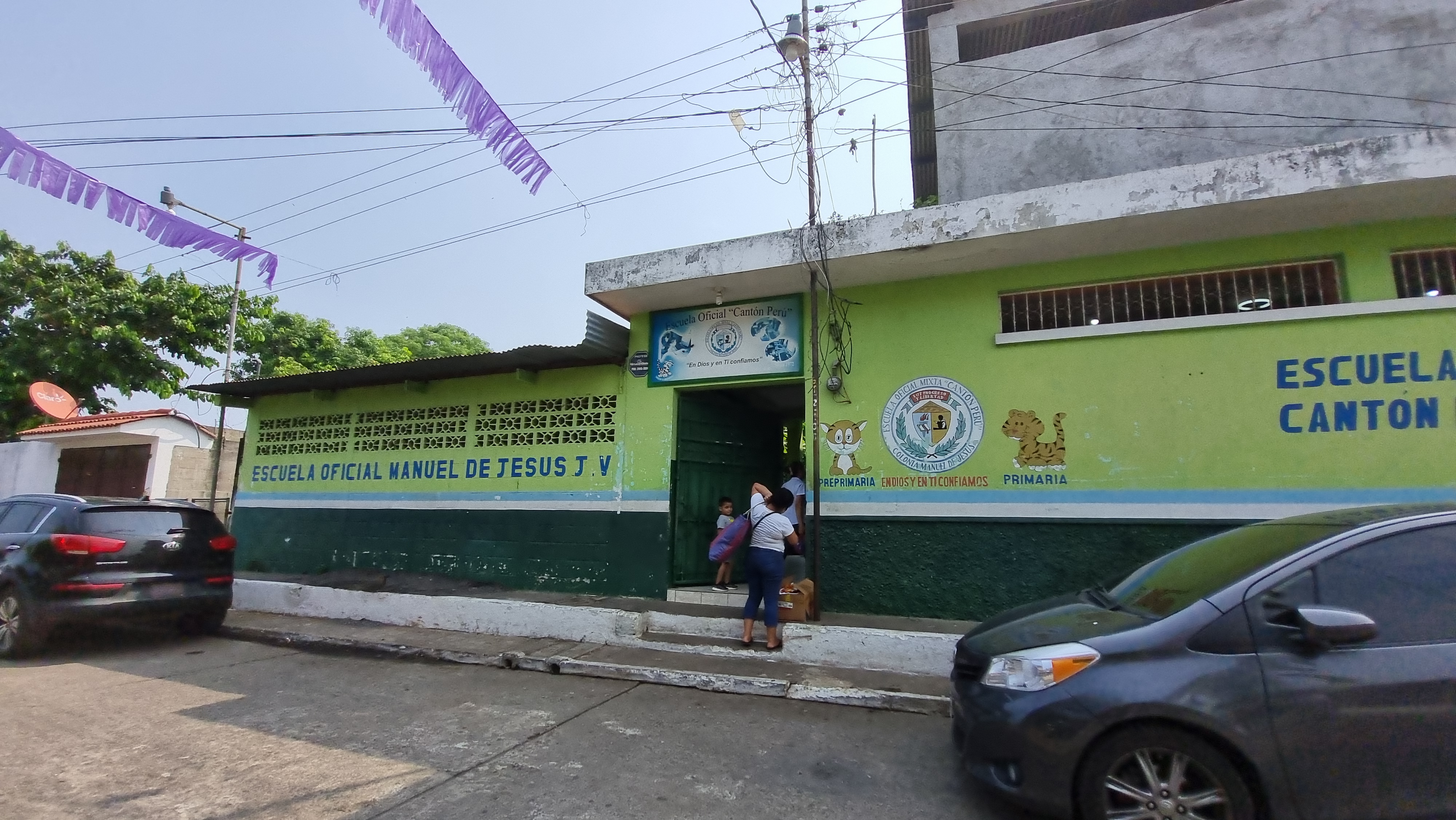 ESCUELA CANTÓN PERÚ.