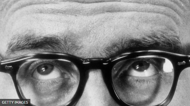 4 señales que indican que necesitas gafas nuevas