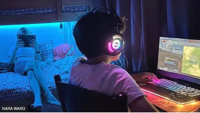 Las técnicas de los nuevos videojuegos que empujan a los niños a gastar dinero sin parar