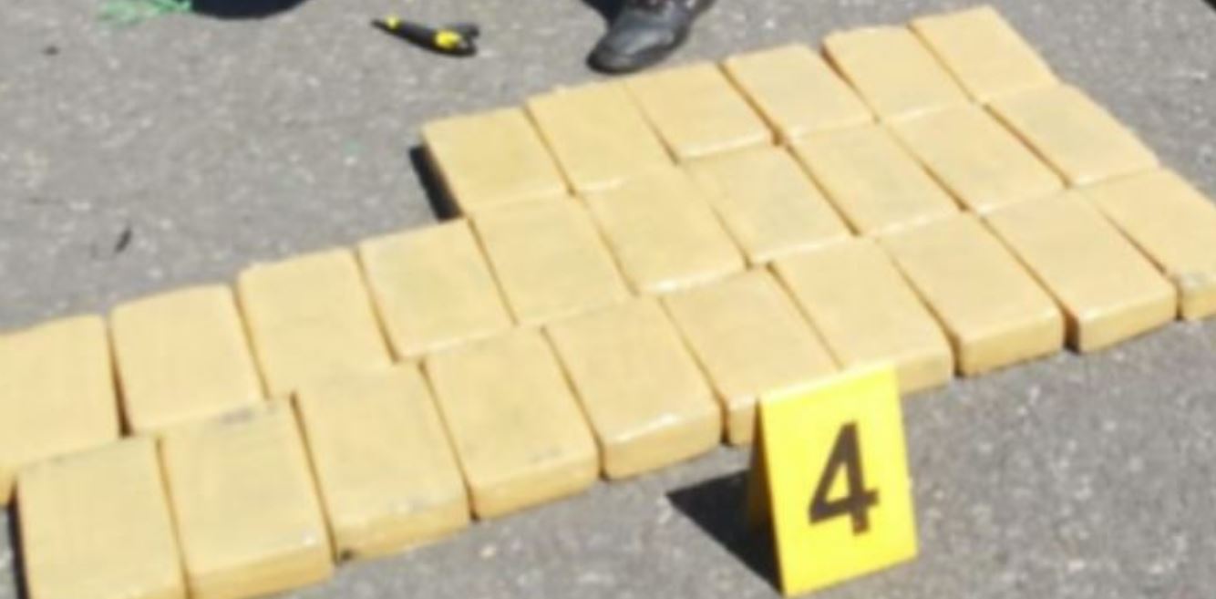 DECOMISO DE COCAÍNA