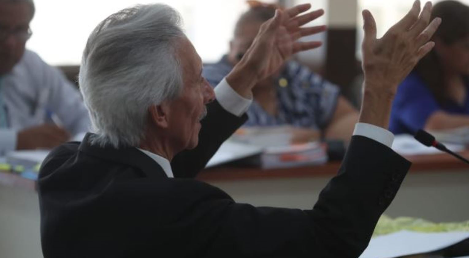 Rubén Zamora