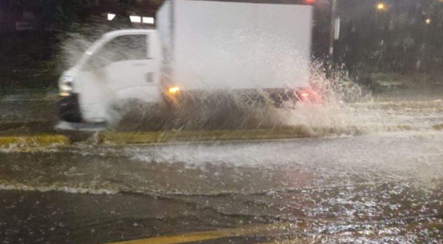 INUNDACIONES EN LA ROOSEVELT
