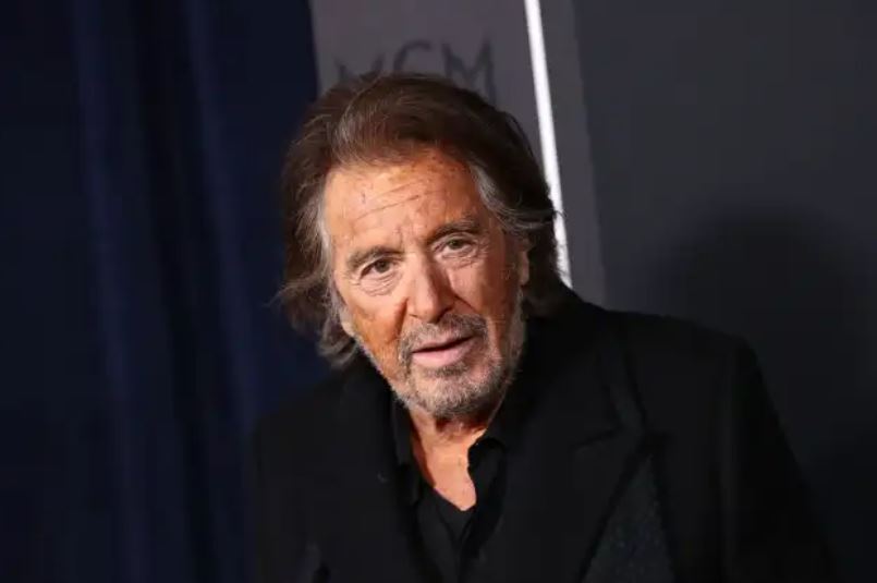 Pareja de Al Pacino