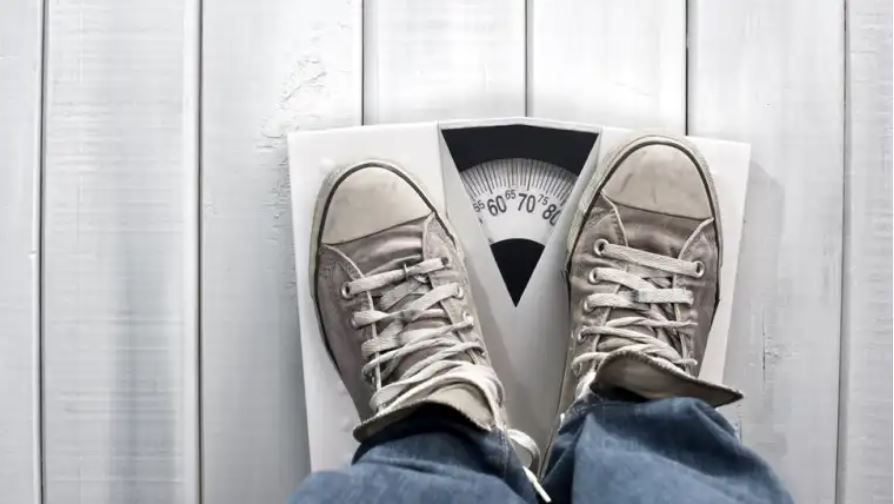 La aerolínea Air New Zealand está pesando a sus pasajeros antes de abordar