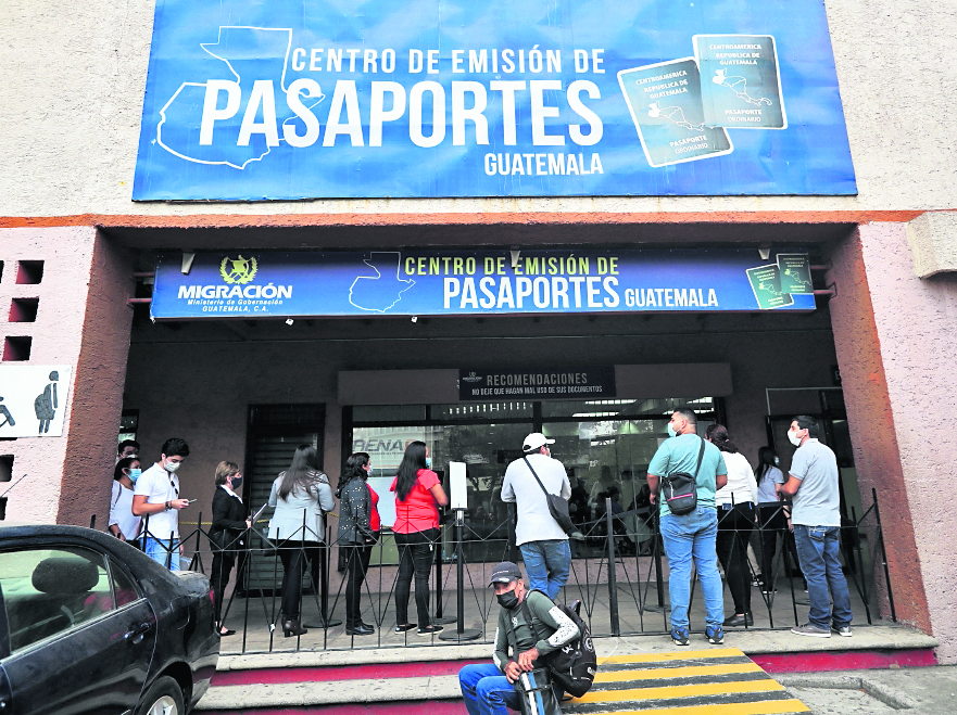 Centros de emisión de pasaportes y oficinas centrales de Migración estarán cerrados este 26 de junio