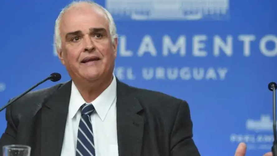 El escándalo de explotación sexual de menores que hundió al importante senador oficialista Gustavo Penadés y sacude a Uruguay