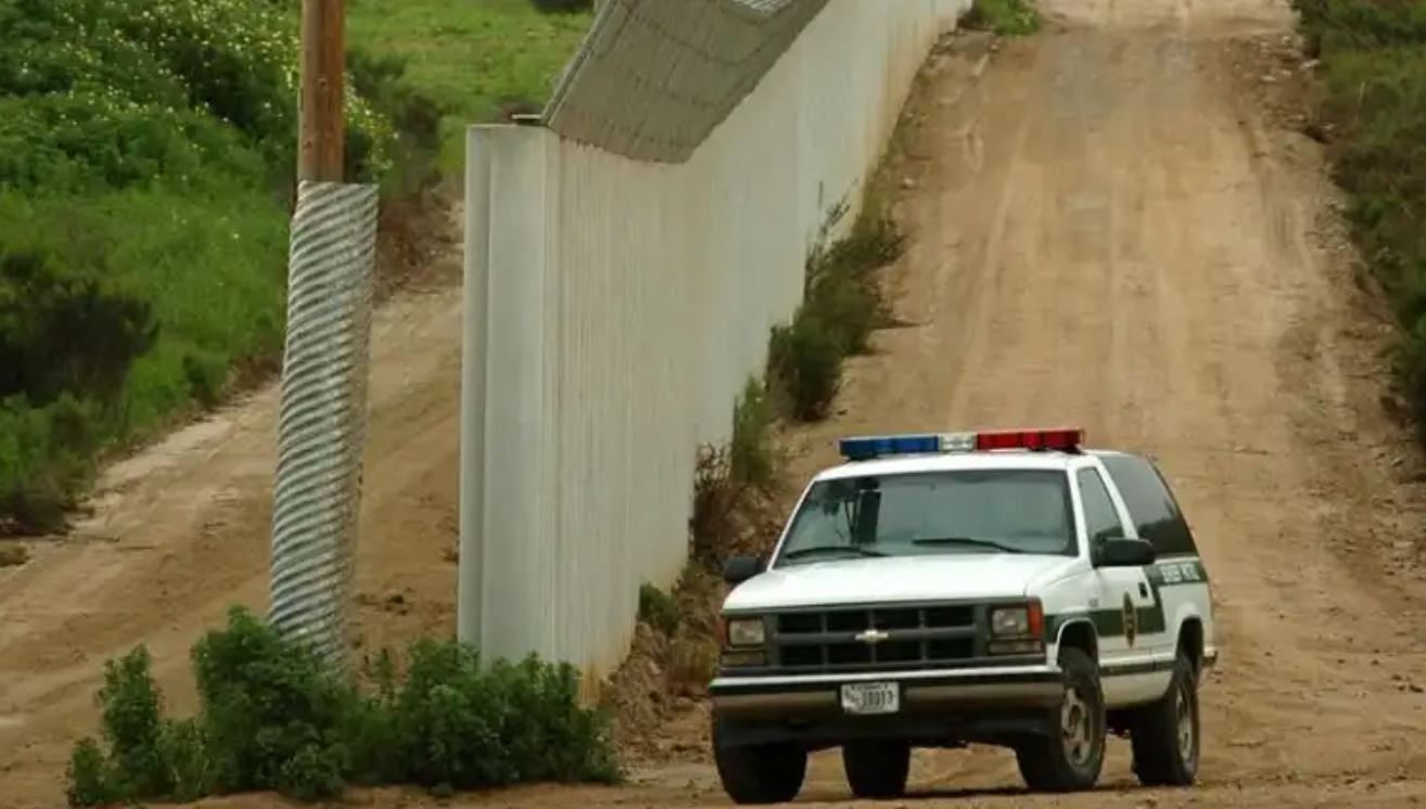 MIGRANTES. DESIERTOS