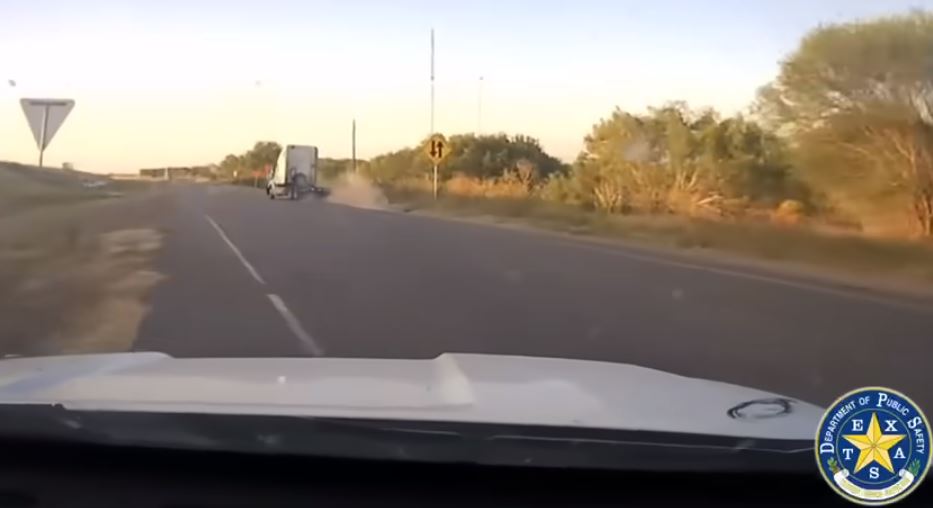 PERSECUSIÓN MIGRANTES EN TEXAS