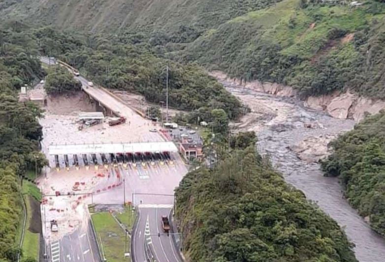 Al menos ocho muertos y varios desaparecidos por una avalancha en Colombia