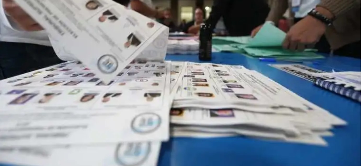 El TSE dice que entregará nombres de digitadores tras requerimiento del MP