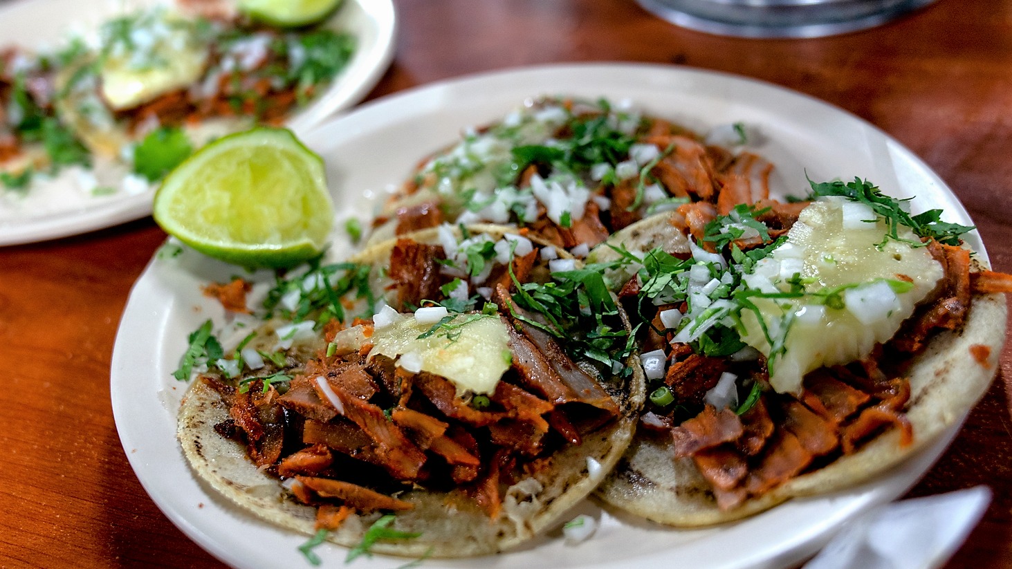 Cuál es el ancestro del taco al pastor, el rey de los platos en Ciudad de México
