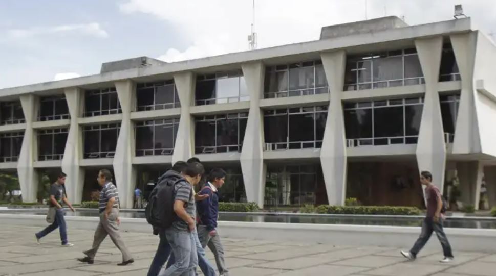 LA USAC
