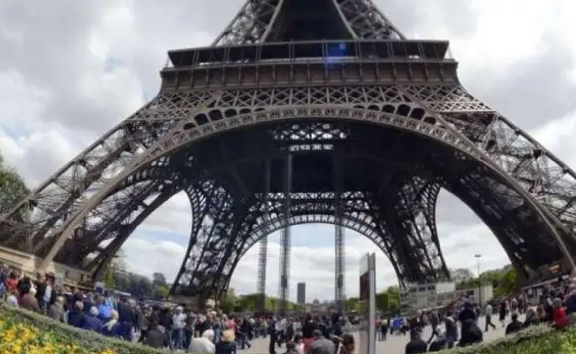 la Torre Eiffel