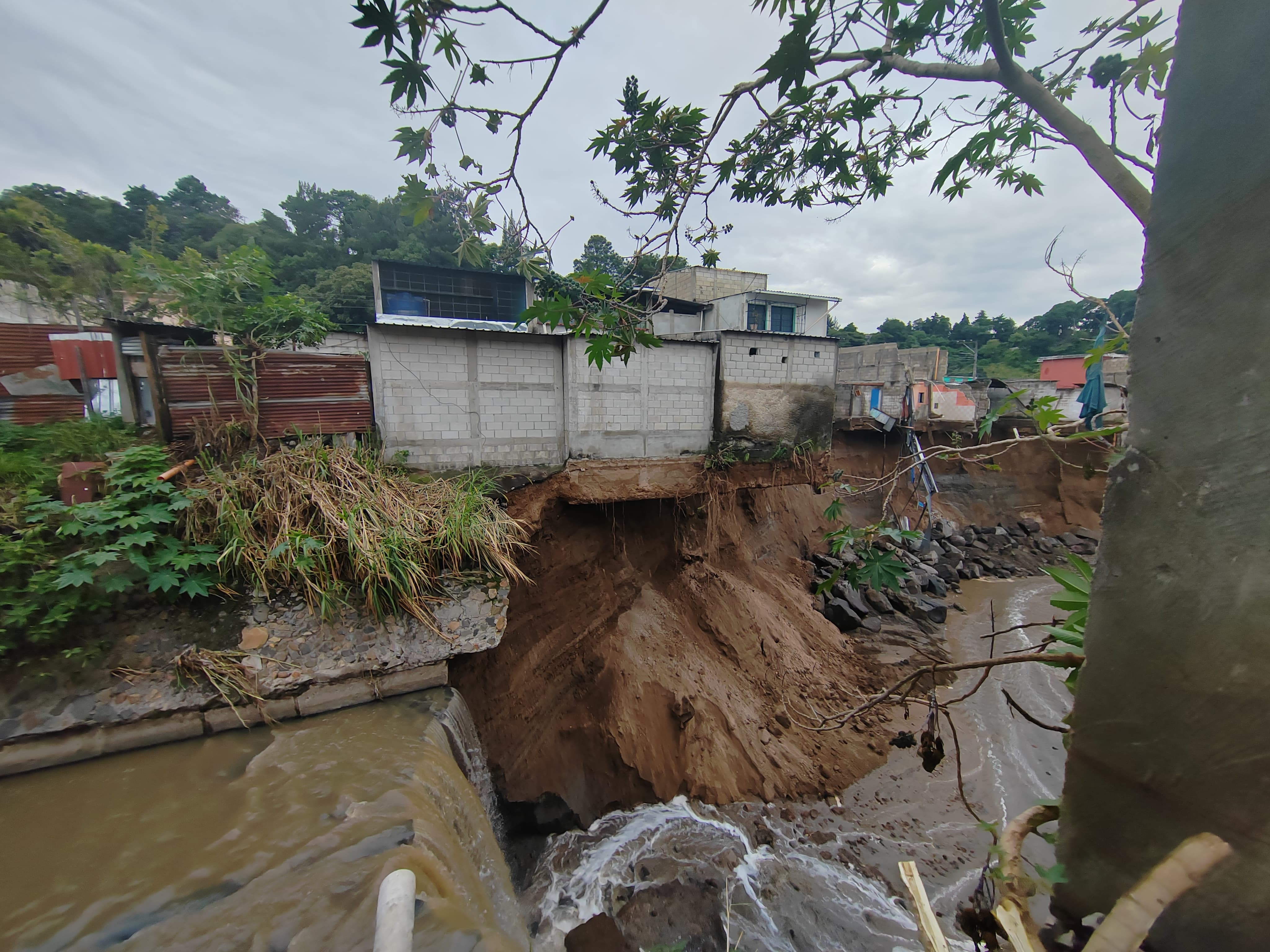 RÍO PINULA EN SAN MIGUEL PETAPA