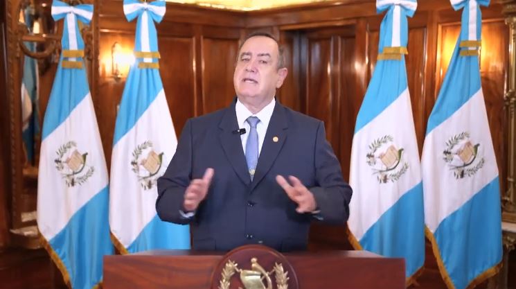 Presidente Giammattei critica protestas y omite hablar de Consuelo Porras