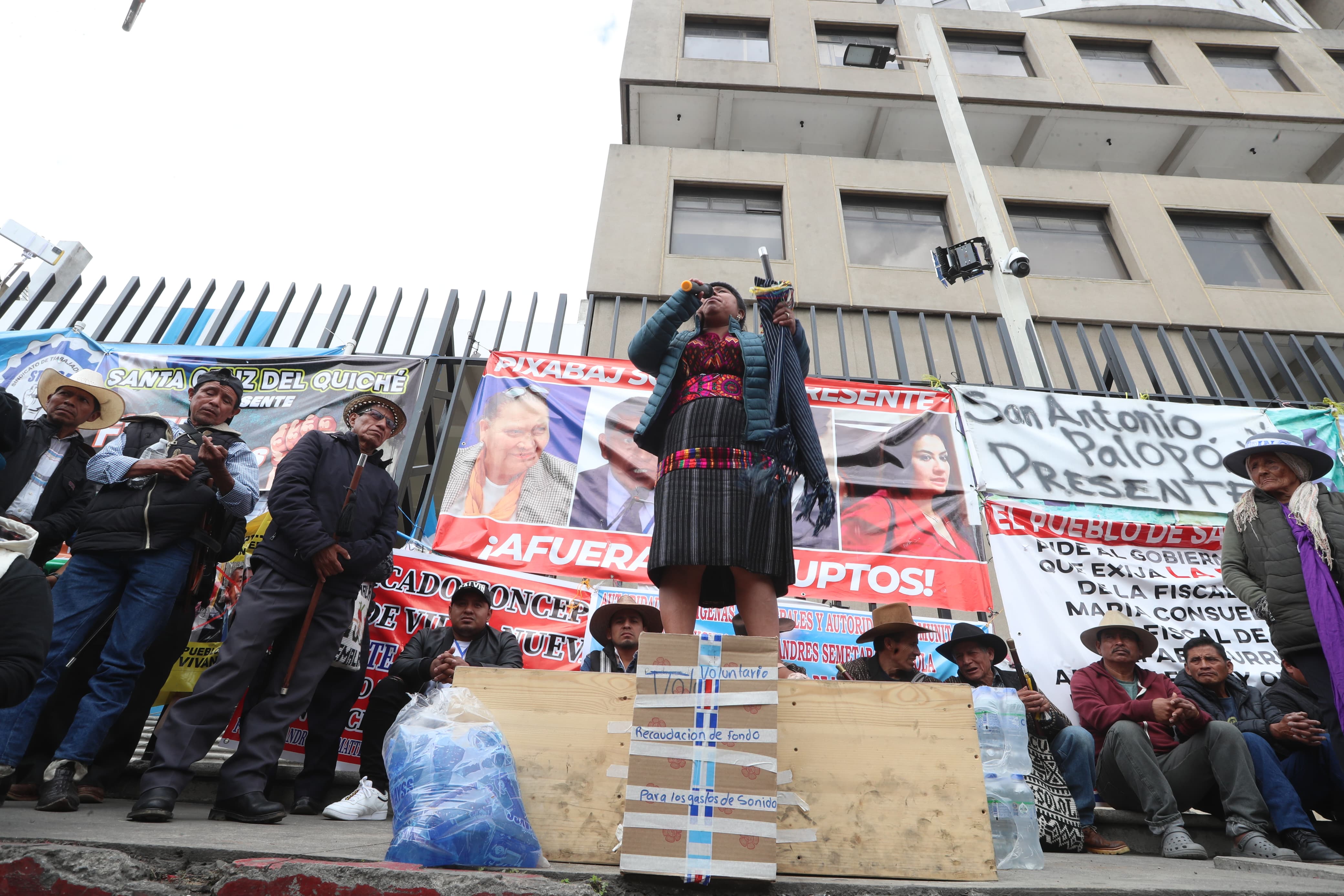 CC ordena liberar instalaciones del MP en seis horas y conmina a ministro de Gobernación y director de la PNC a cumplir con este fallo