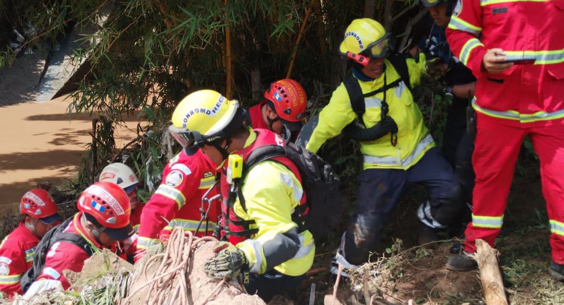 HALLAN CADÁVER DE MUJER EN SAN PEDRO AYAMPUC