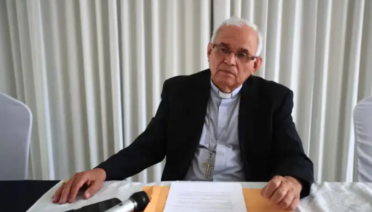 Cardenal Álvaro Ramazzini afirma que el gobierno envió una carta “muy fuerte” al Vaticano para quejarse de él