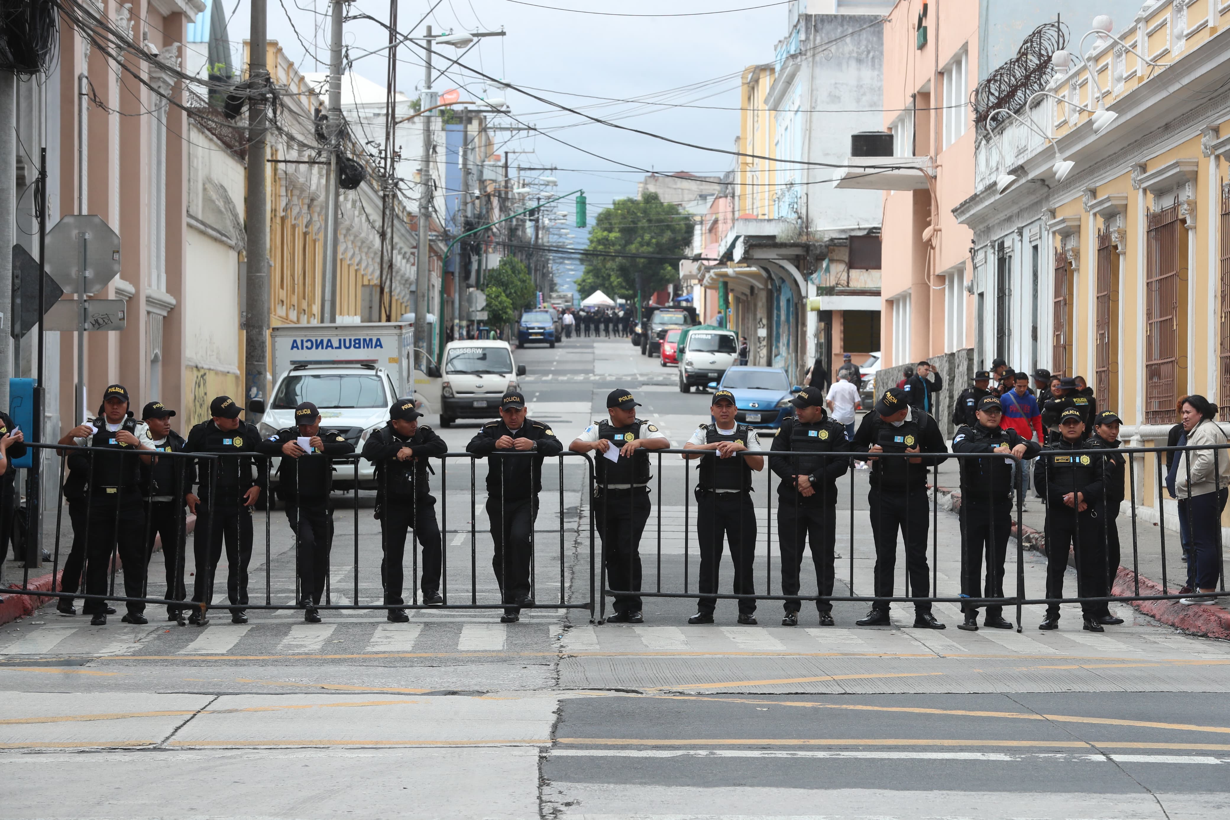 Manifestaciones y desvíos viales: la PMT informa sobre tránsito complicado en la zona 1 de la capital