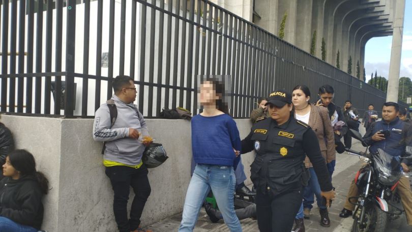 Marcela Blanco, excandidata de Semilla, es detenida en la serie de allanamientos que llevan a cabo el MP y la PNC en el país