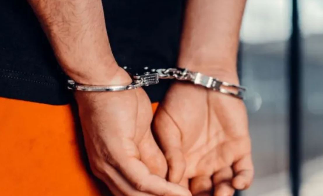 Los condenan a 17 años de cárcel: cómo operaron dos mototaxistas para abusar sexualmente de una mujer en parqueo de la zona 6