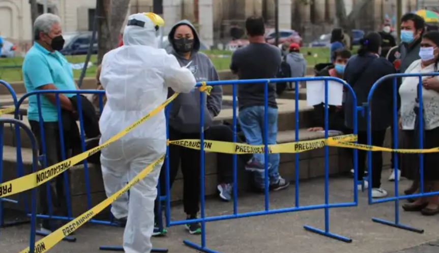 “JN.1”: Cómo son los síntomas de esta nueva variante del covid-19 también conocida como “pirola”