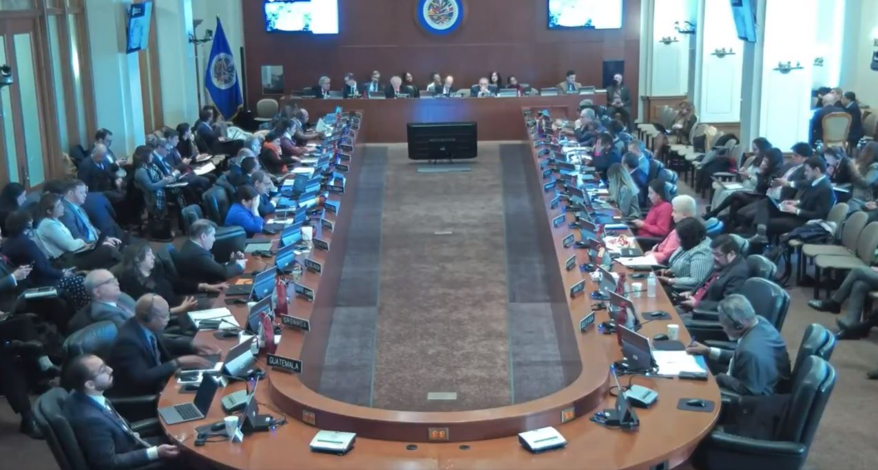 Embajador de EE. UU. ante la OEA dice que sería trágico si Bernardo Arévalo no asume el poder
