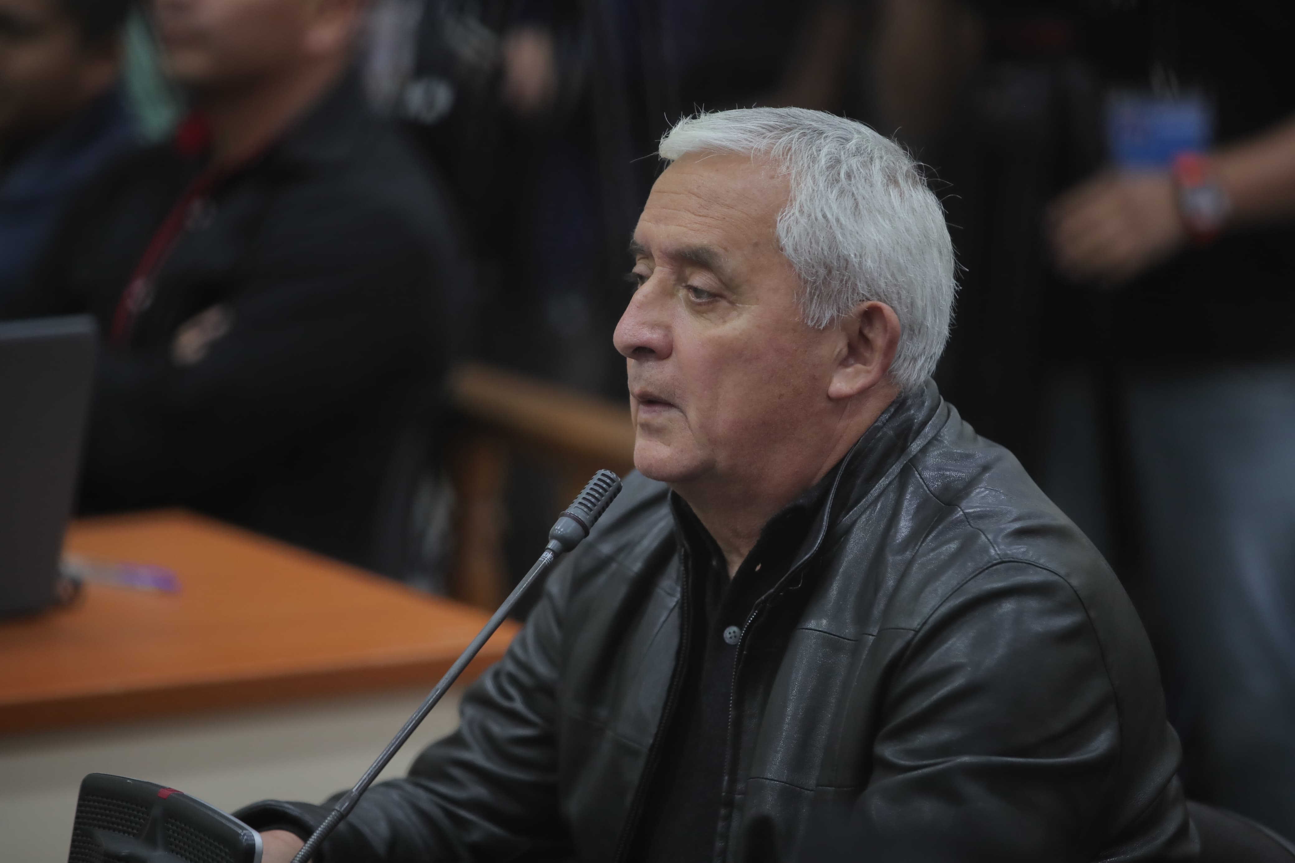 PÉREZ MOLINA. CUMBRE DE ALASKA