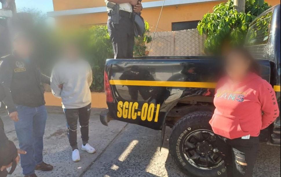 Autoridades allanan viviendas y capturan a dos personas en caso relacionado con muerte de colombiana